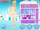 Choose a new dress and hairstyle for Ice Queen.