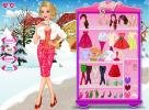 Play and choose christmas outfit for this cute girl.
