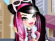 Bratz in a fashion boutique Dress Up game